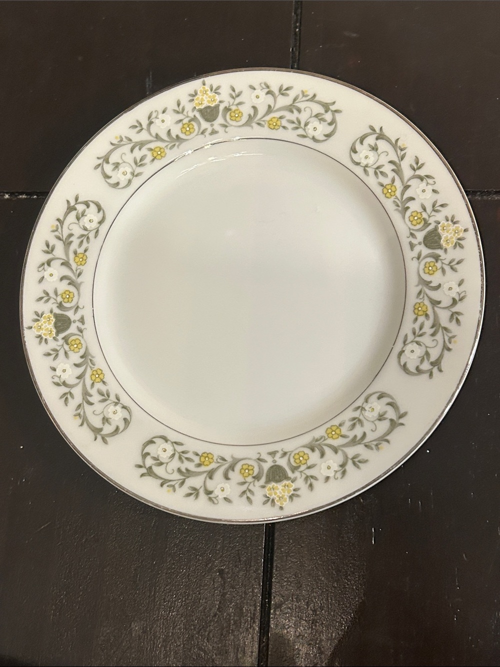 Sterling Classic Bread & Butter Plates with Yellow Floral Border - 5 Pack - Picture 2 of 4